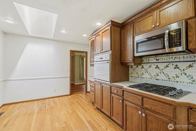 2944 Madrona Drive, Longview, WA 98632