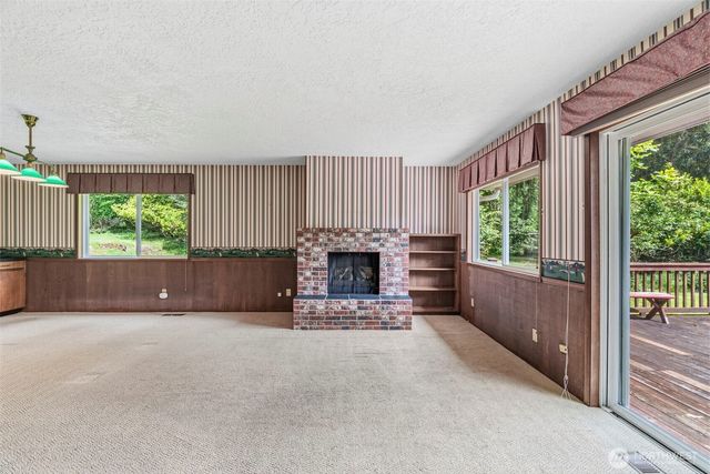 2944 Madrona Drive, Longview, WA 98632
