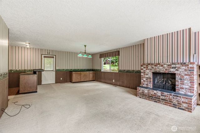 2944 Madrona Drive, Longview, WA 98632