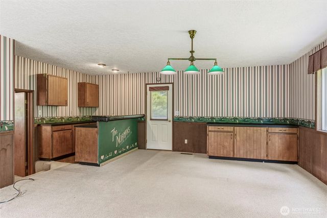 2944 Madrona Drive, Longview, WA 98632