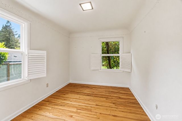2944 Madrona Drive, Longview, WA 98632