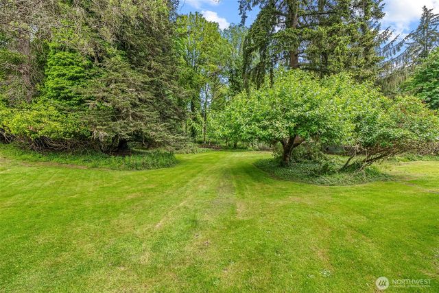 2944 Madrona Drive, Longview, WA 98632