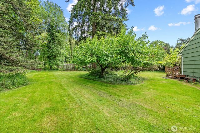 2944 Madrona Drive, Longview, WA 98632