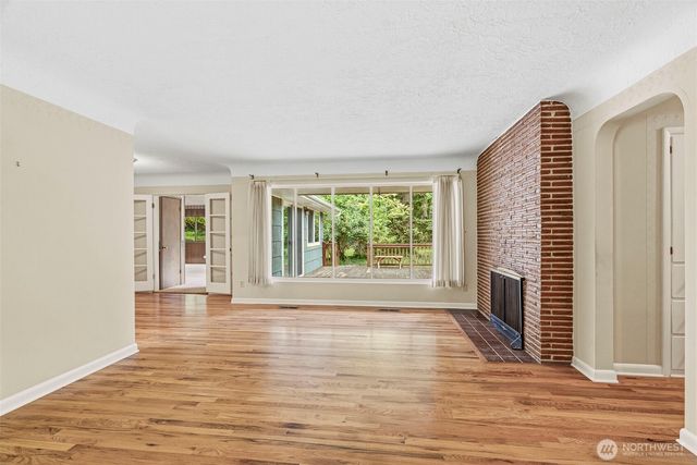 2944 Madrona Drive, Longview, WA 98632