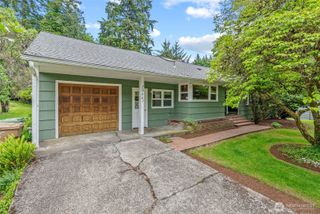 2944 Madrona Drive, Longview, WA 98632