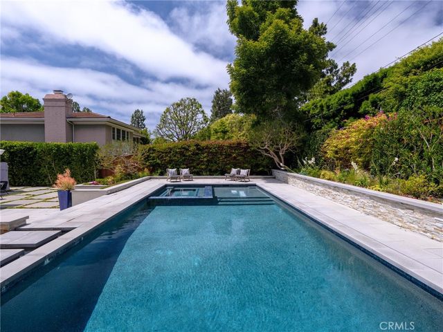 2600 Via Pacheco, Palos Verdes Estates, CA 90274