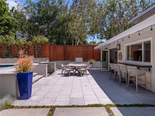 2600 Via Pacheco, Palos Verdes Estates, CA 90274