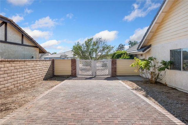 12435 Reata, Apple Valley, CA 92308