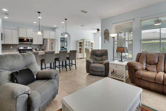 217 W CHERRY PLACE, Deland, FL 32724