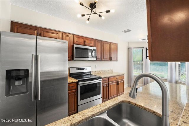 3255 DOWITCHER Lane, Orange Park, FL 32065