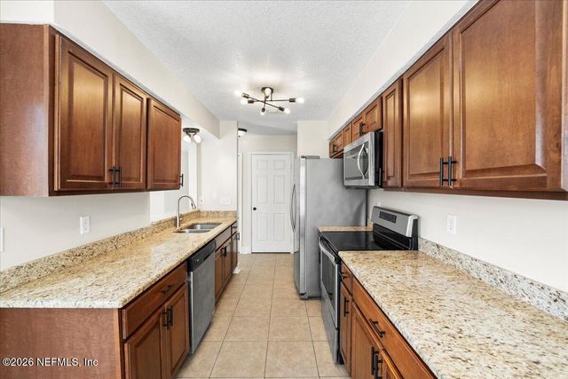 3255 DOWITCHER Lane, Orange Park, FL 32065