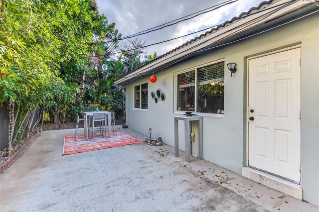 1620 NE 20th Avenue, Fort Lauderdale, FL 33305