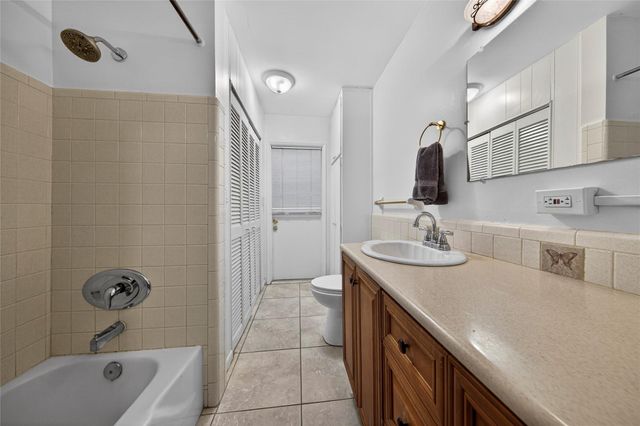 1620 NE 20th Avenue, Fort Lauderdale, FL 33305