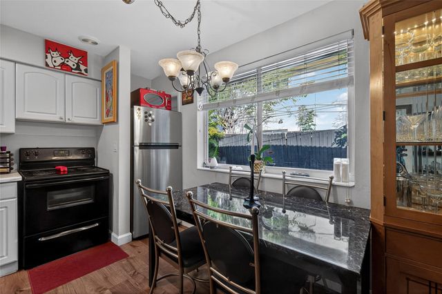 1620 NE 20th Avenue, Fort Lauderdale, FL 33305