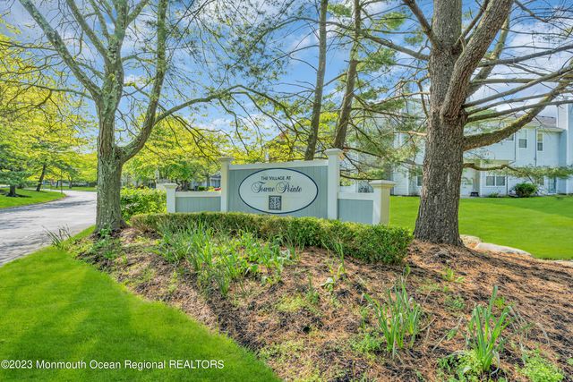 131 Wellington Court 4-1, Manalapan, NJ 07726