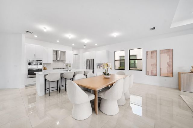 12260 N Baypoint Circle, Parkland, FL 33076