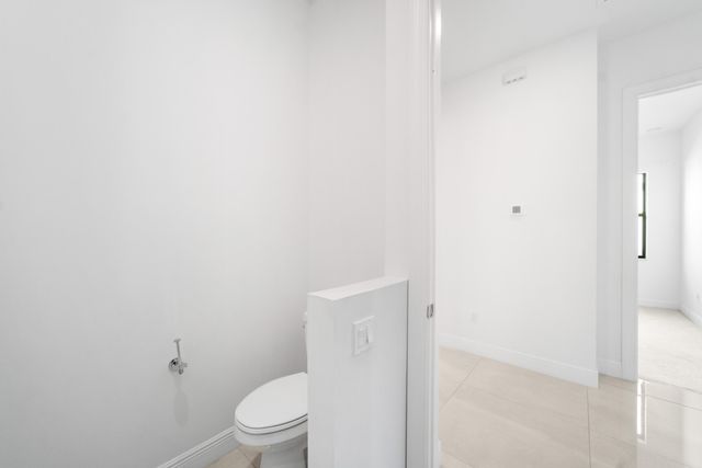 12260 N Baypoint Circle, Parkland, FL 33076