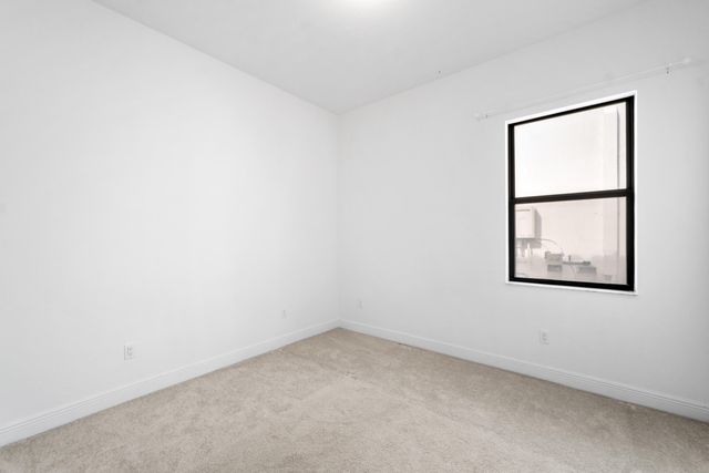 12260 N Baypoint Circle, Parkland, FL 33076