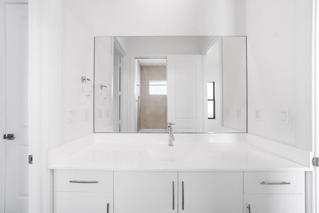 12260 N Baypoint Circle, Parkland, FL 33076