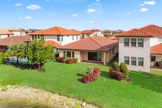 12260 N Baypoint Circle, Parkland, FL 33076