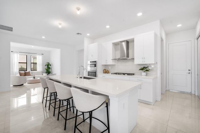 12260 N Baypoint Circle, Parkland, FL 33076