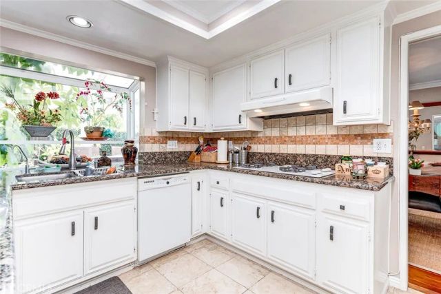 1638 Clear Creek Drive, Fullerton, CA 92833