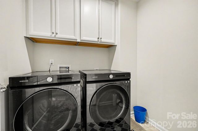 3030 Streamside Drive, Davidson, NC 28036