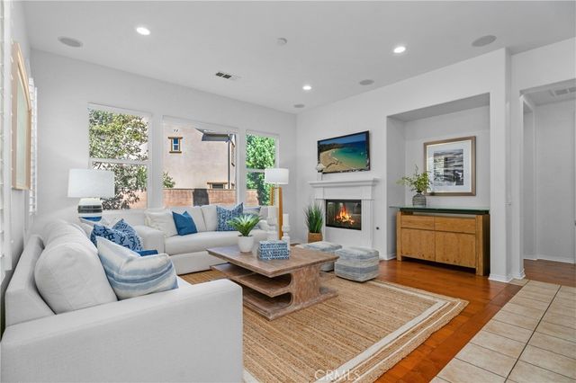 3320 Laviana, Tustin, CA 92782