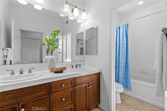 3320 Laviana, Tustin, CA 92782