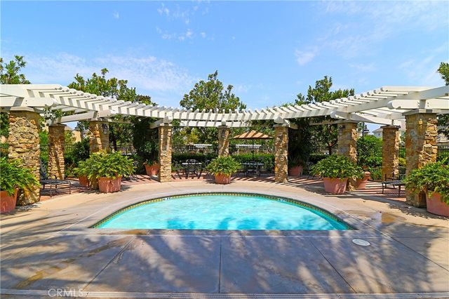 3320 Laviana, Tustin, CA 92782