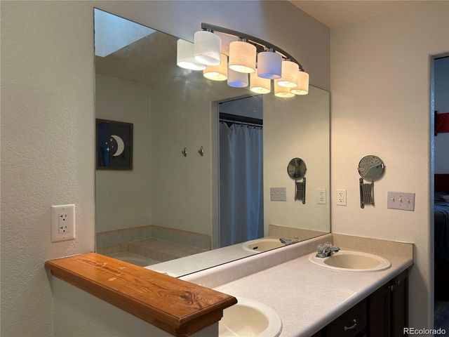 3257 S Biscay Way, Aurora, CO 80013