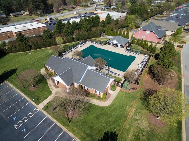 414 Chippendale Lane, Boiling Springs, SC 29316