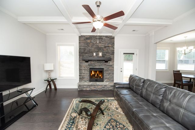 414 Chippendale Lane, Boiling Springs, SC 29316