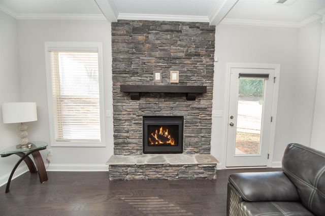 414 Chippendale Lane, Boiling Springs, SC 29316