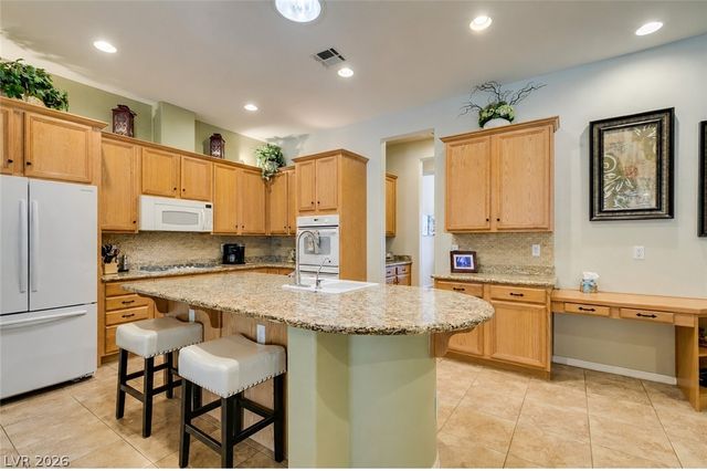 8125 Soledad Canyon Street, Las Vegas, NV 89131