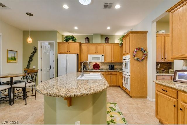 8125 Soledad Canyon Street, Las Vegas, NV 89131