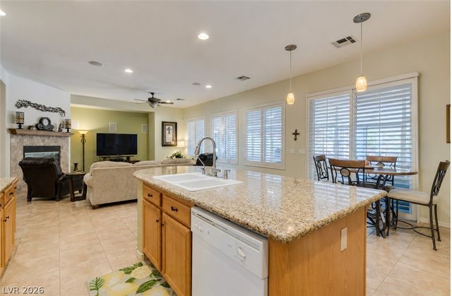 8125 Soledad Canyon Street, Las Vegas, NV 89131