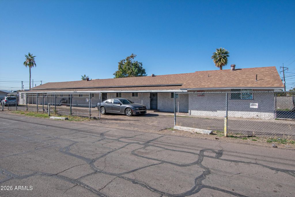 2242 E TAYLOR Street, Phoenix, AZ 85006 — exterior