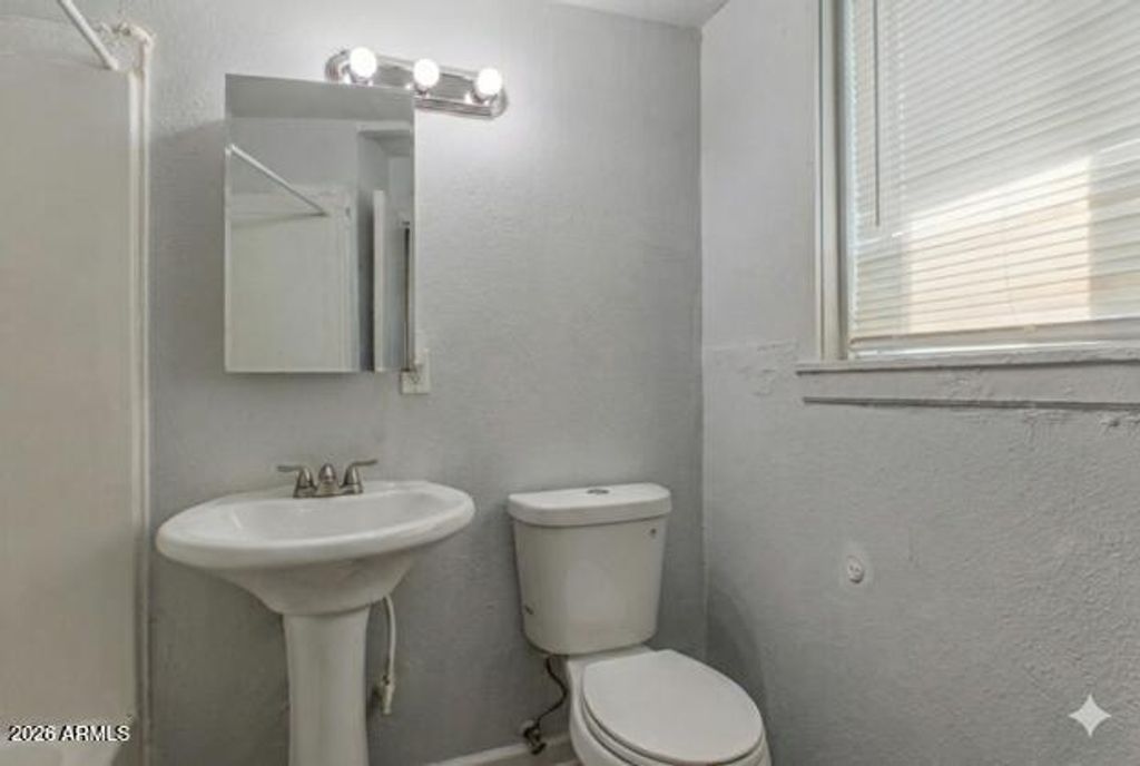 2242 E TAYLOR Street, Phoenix, AZ 85006 — photo 4