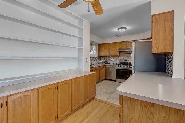 7418 Wilson Terrace, Morton Grove, IL 60053