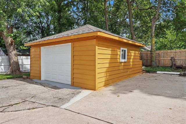 601 Capital Avenue, Battle Creek, MI 49015