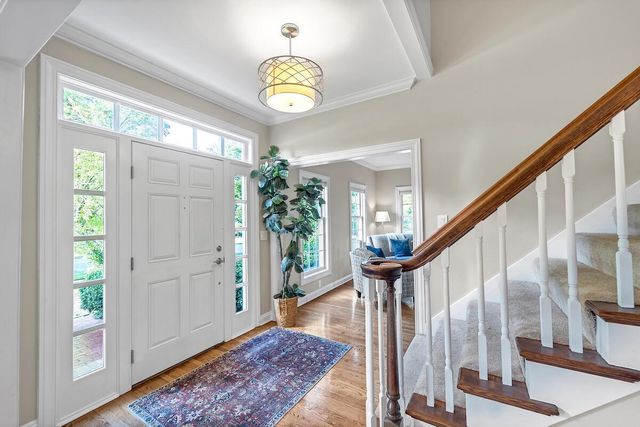 8328 W Wisconsin AVENUE, Wauwatosa, WI 53213