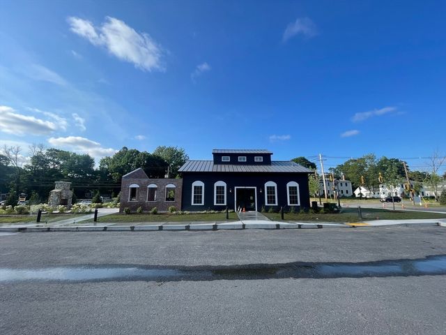 24 Coach Road, Easton, MA 02375