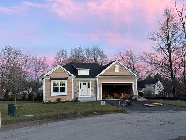 24 Coach Road, Easton, MA 02375