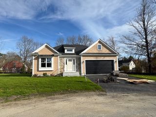 24 Coach Road, Easton, MA 02375