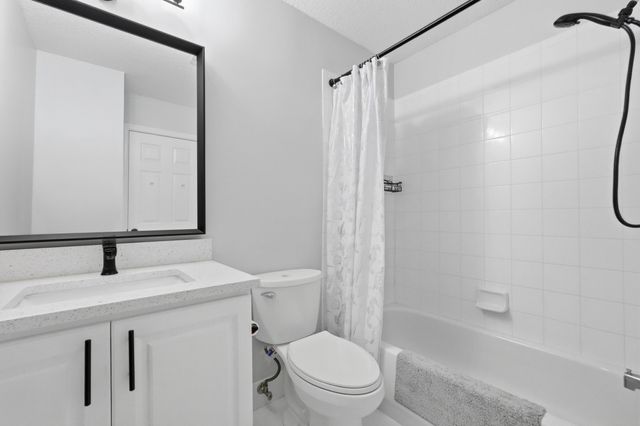 10581 NW 56th Place, Coral Springs, FL 33076