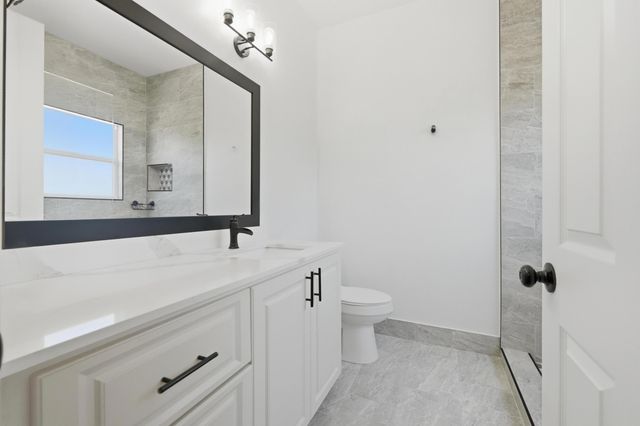 10581 NW 56th Place, Coral Springs, FL 33076
