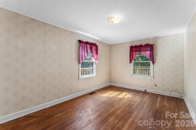 5350 Jay Road, Morganton, NC 28655