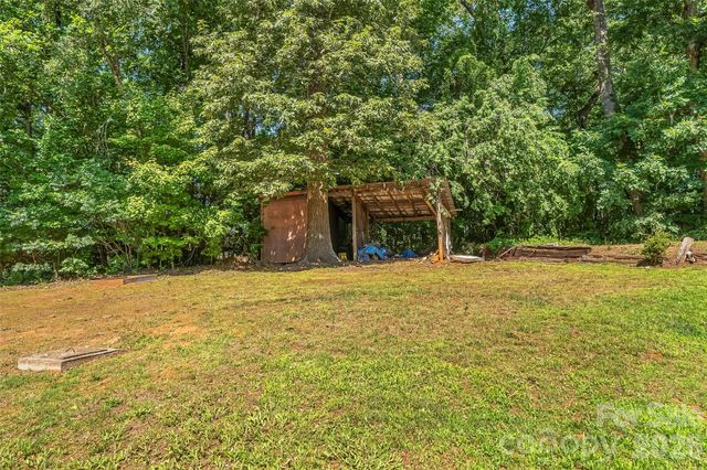 5350 Jay Road, Morganton, NC 28655