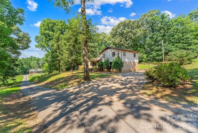 5350 Jay Road, Morganton, NC 28655